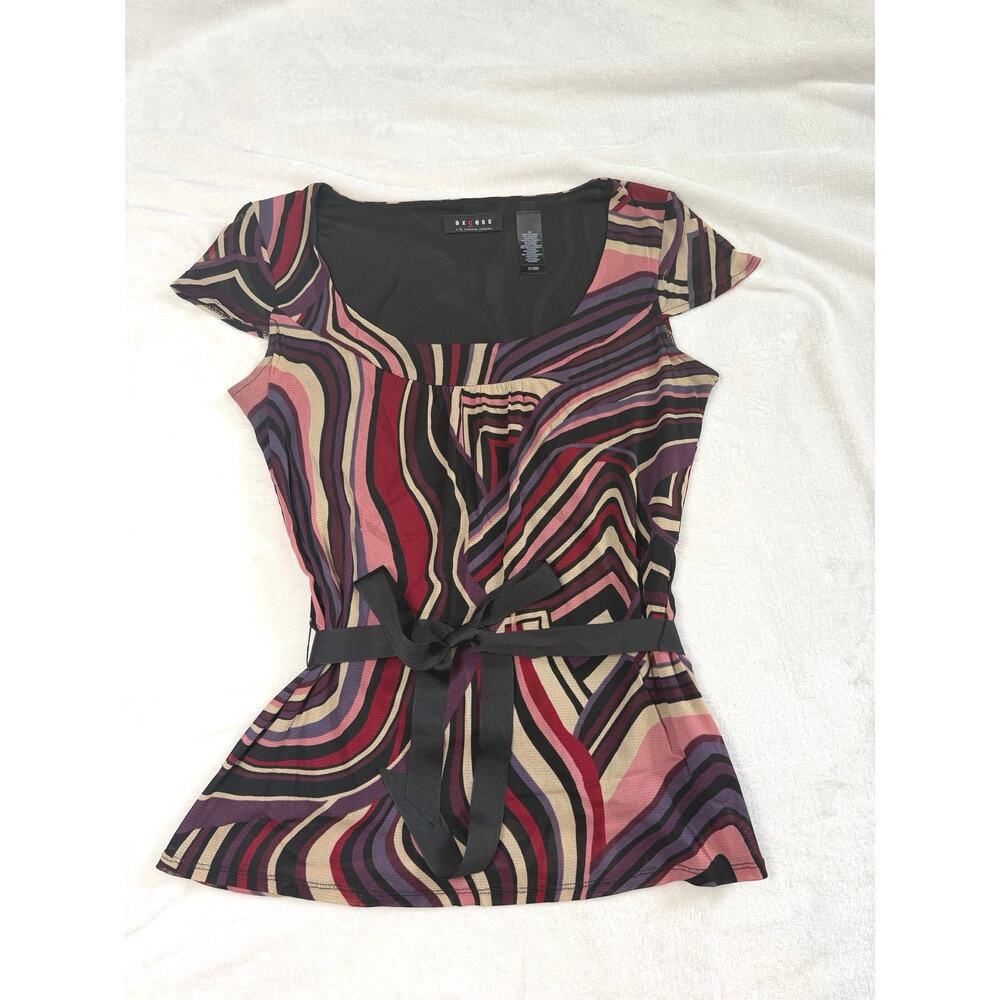 Axcess Abstract Y2K Purple Butterfly Peplum Tie Waist Cap Sleeve top Medium